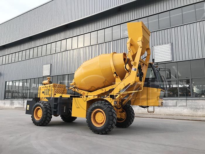 A Factory Visit to Self Loading Concrete Mixer Truck