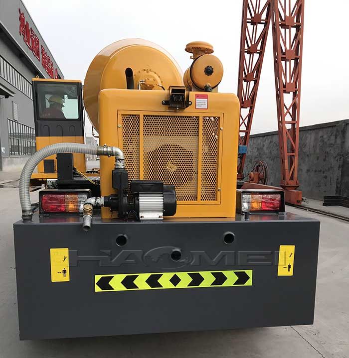 The Safety Design of Self Loading Mobile Concrete Mixer