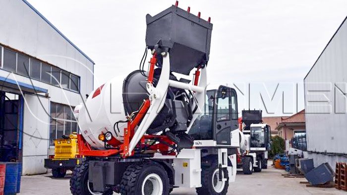 A Versatile Self Loading Mixer for Sale