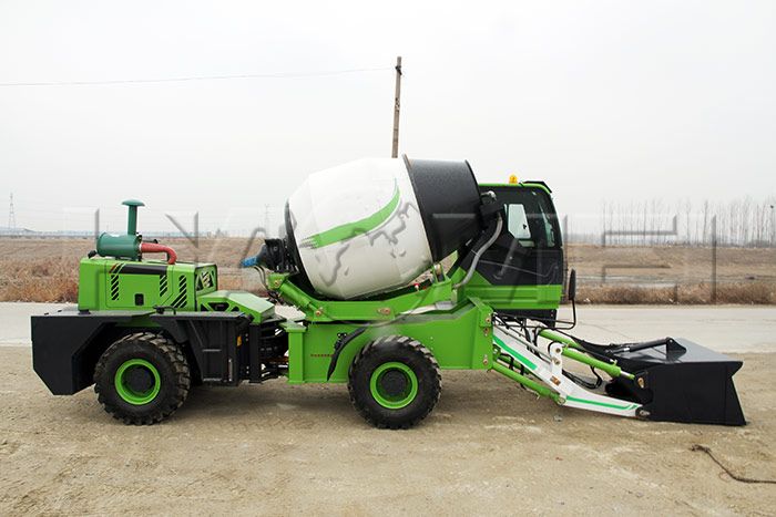 Self Loader Concrete Mixer for Small Projects