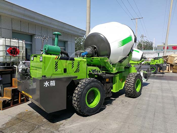 Self-loading Mobile Concrete Mixer Truck: A good Choice Under the Epidemic