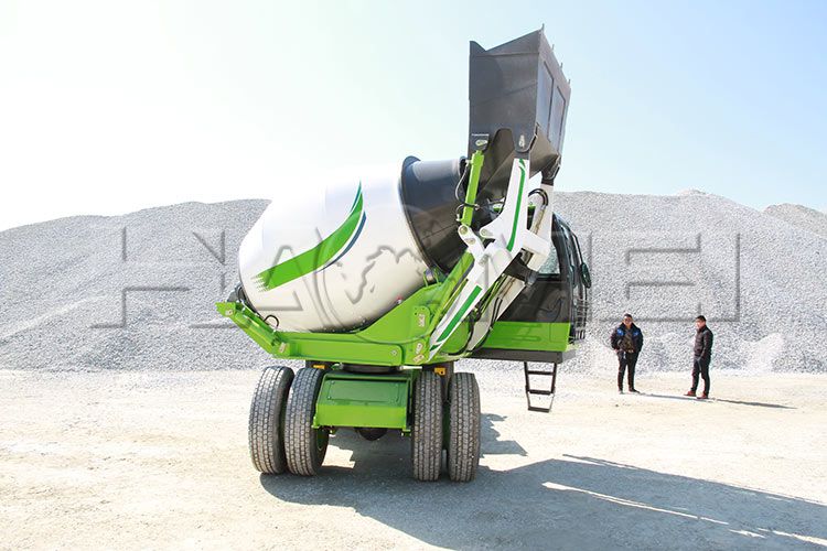  self propelled concrete mixer.jpg