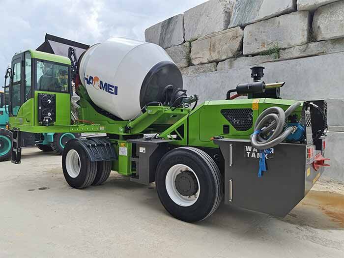 Haomei Self Loading Concrete Mixer Truck to Dubai